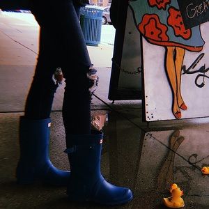 Hunter Mid-Calf Wellies